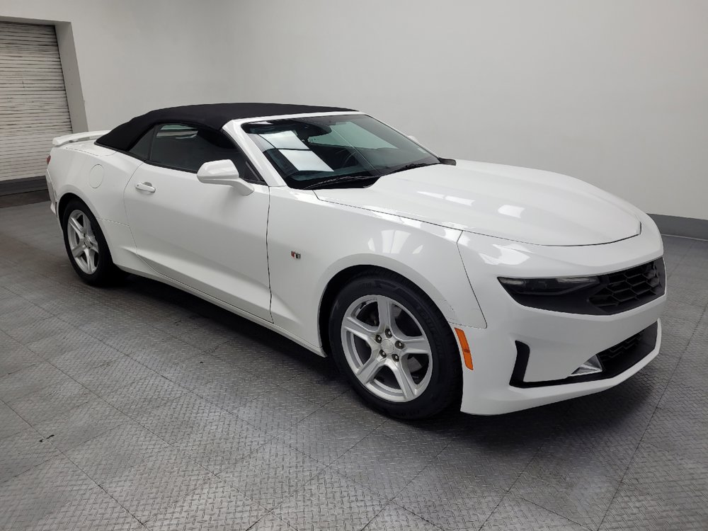 Used 2020 Chevrolet Camaro LT RWD image 11