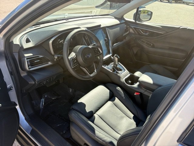 Used 2025 Subaru Outback Touring AWD/4WD image 38
