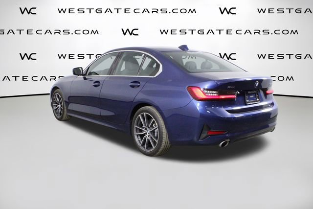 Used 2021 BMW 330i xDrive Sedan w/ Convenience Package image 4