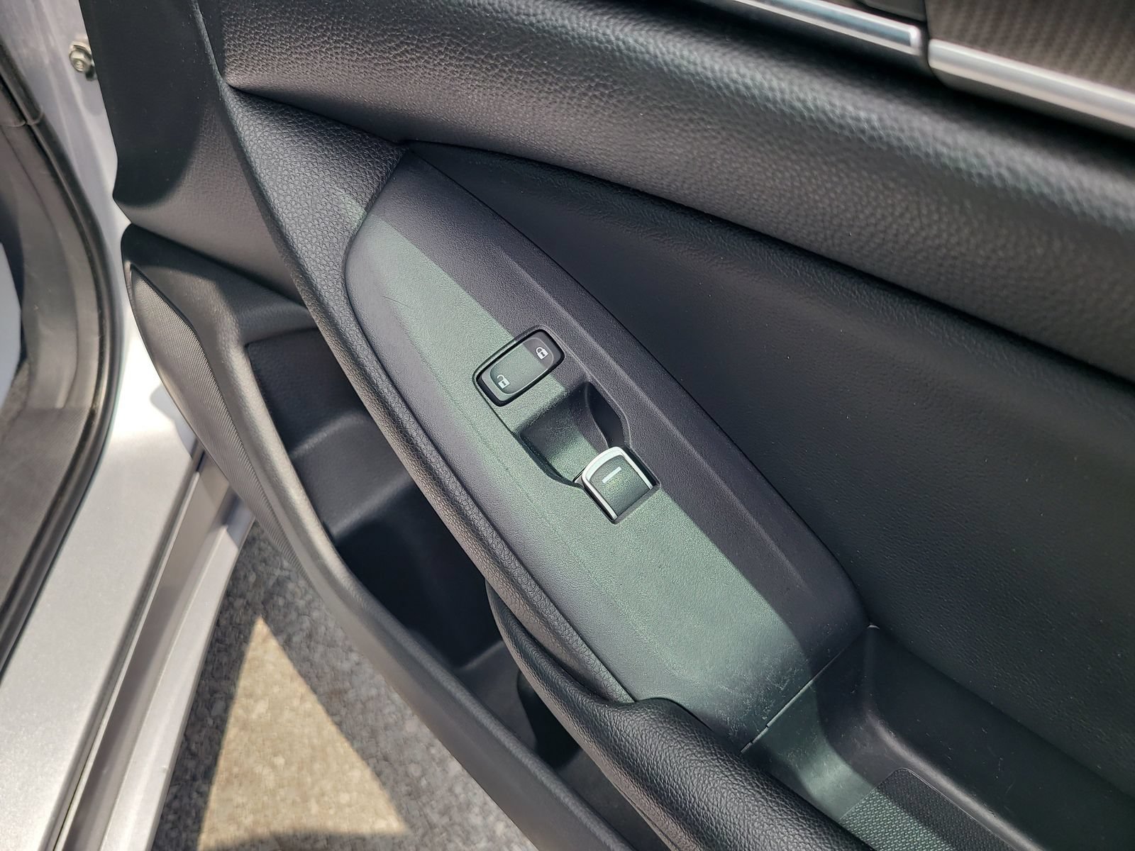 Used 2020 Honda Accord Sport image 28