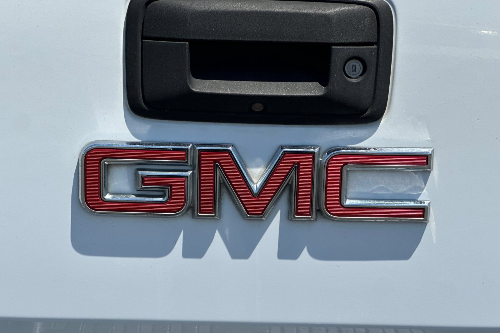 Used 2014 GMC Sierra 1500 SLE w/ Suspension Package, Off-Road RWD image 32