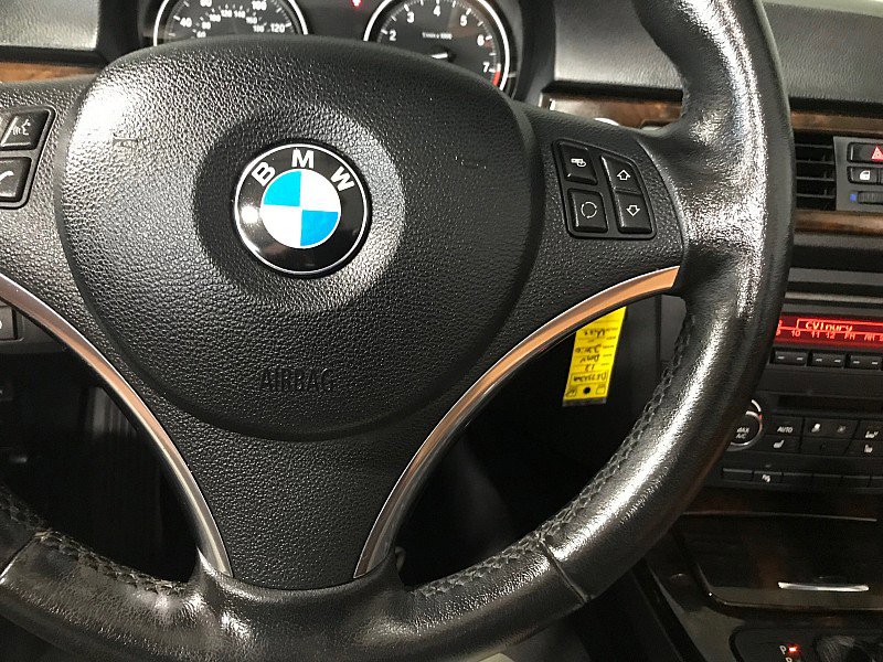 Used 2013 BMW 328i Convertible RWD image 29