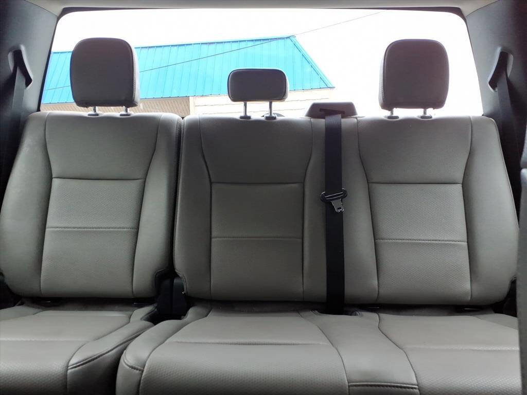 Used 2021 Ford F250 XL w/ Power Equipment Group image 17