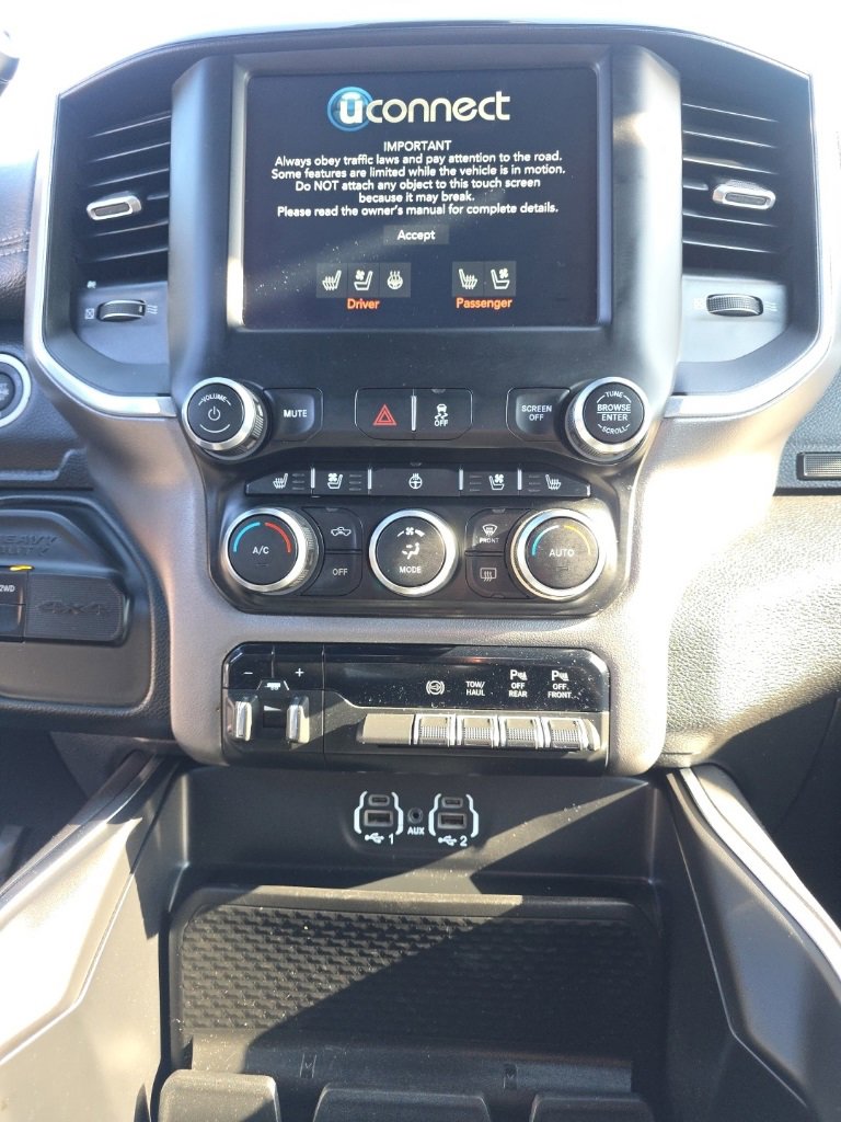 Used 2020 RAM 2500 Laramie w/ Night Edition image 14