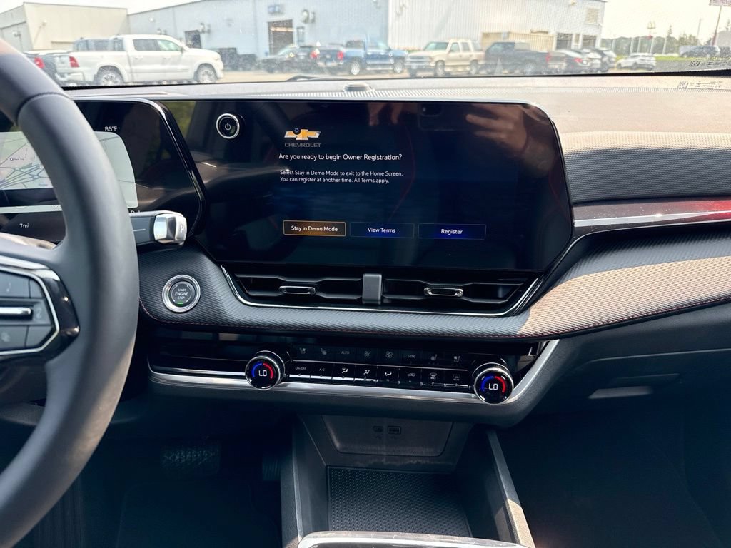 New 2027 Chevrolet Equinox RS w/ Safety and Technology Package AWD/4WD image 17