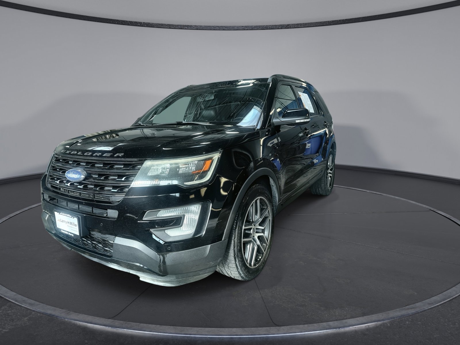 Used 2017 Ford Explorer Sport AWD/4WD image 10