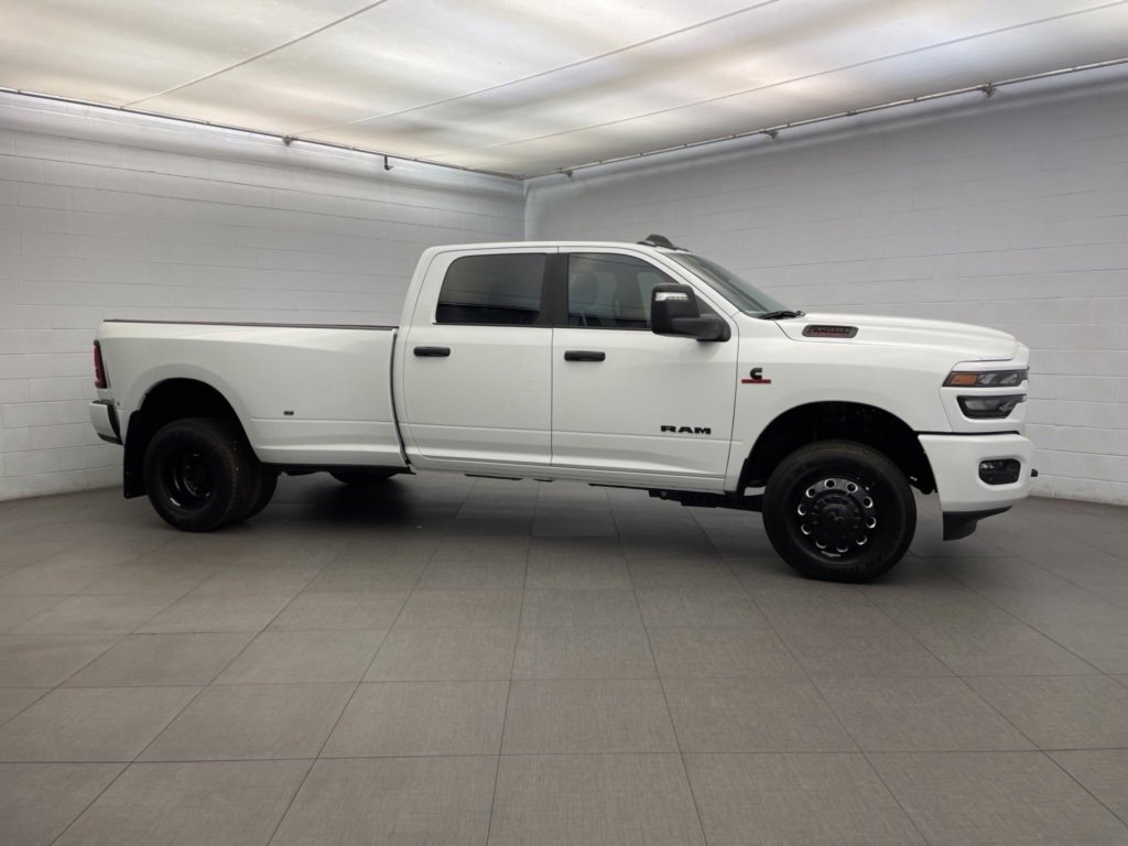 New 2026 RAM 3500 Big Horn image 2