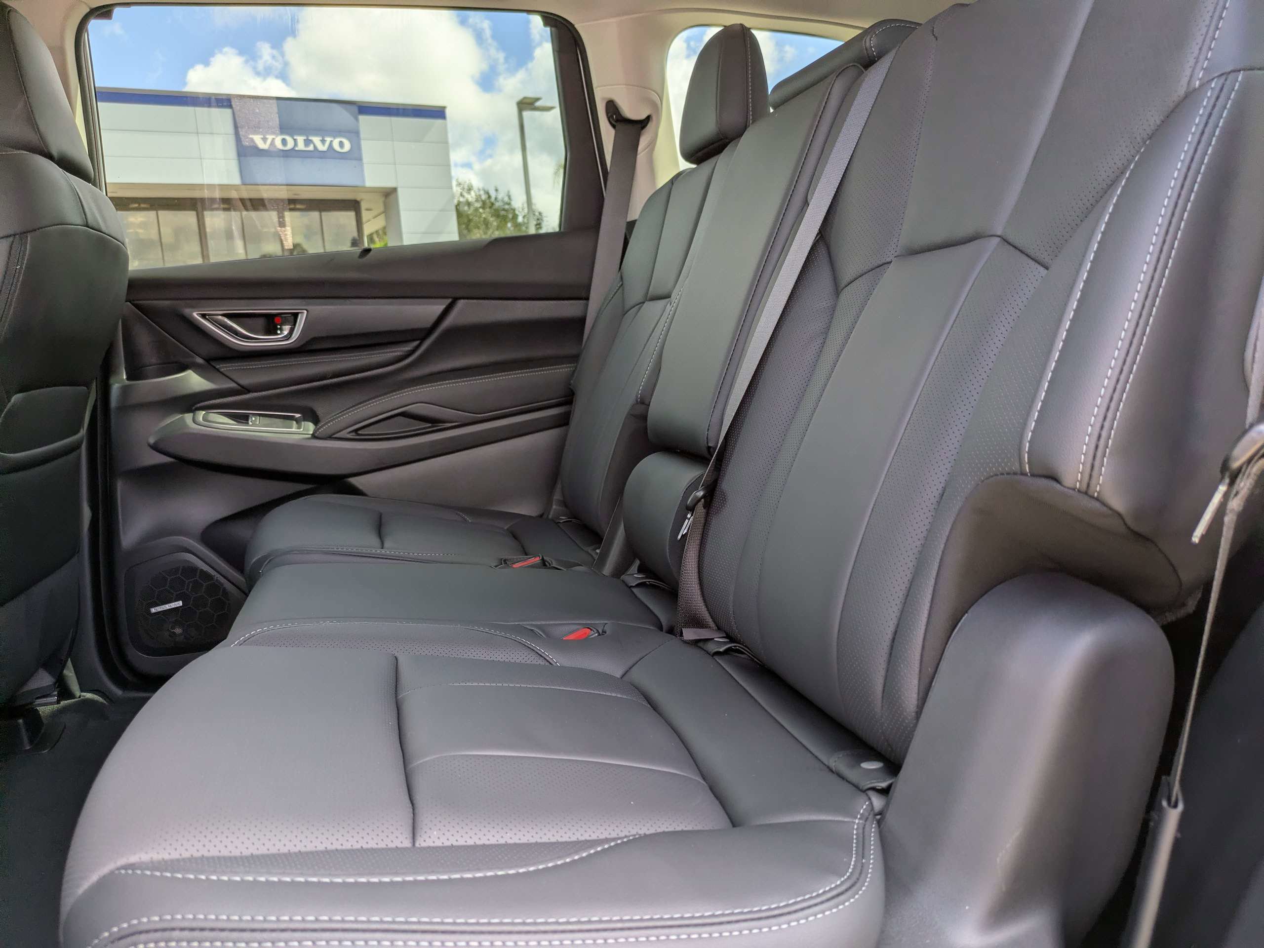 New 2026 Subaru Ascent Limited AWD/4WD image 15