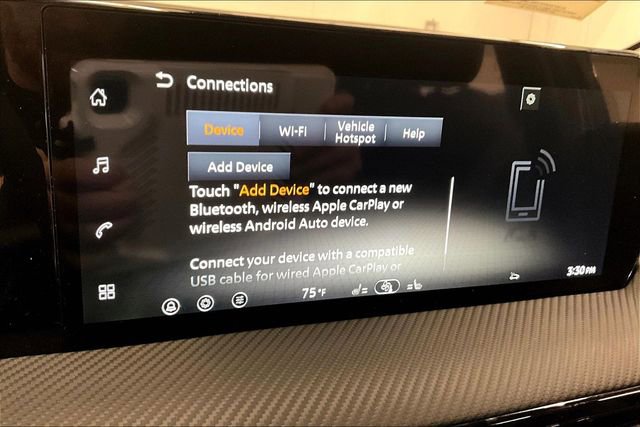 New 2026 Nissan Kicks SR w/ Cold Weather Package image 27