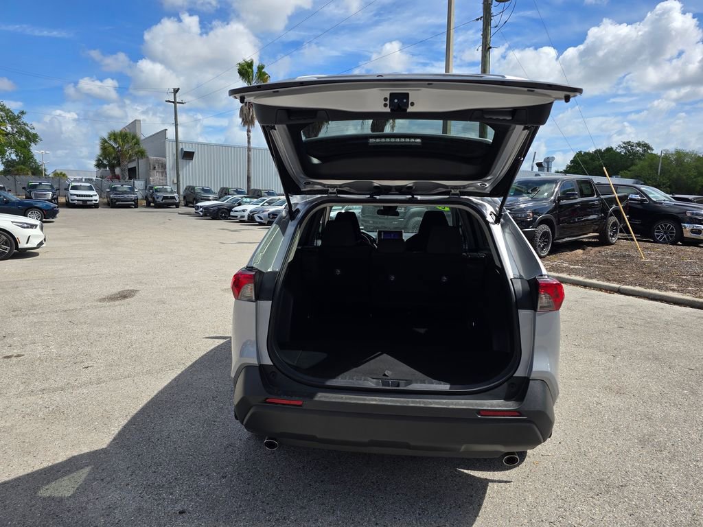 Used 2025 Toyota RAV4 LE image 34