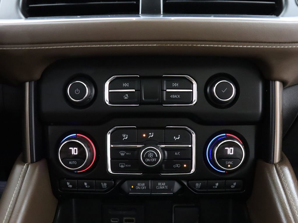 Used 2021 Chevrolet Suburban High Country image 26