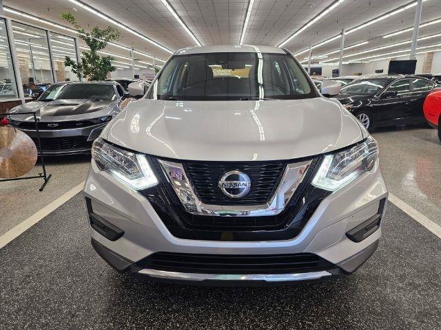Used 2020 Nissan Rogue S AWD/4WD image 2