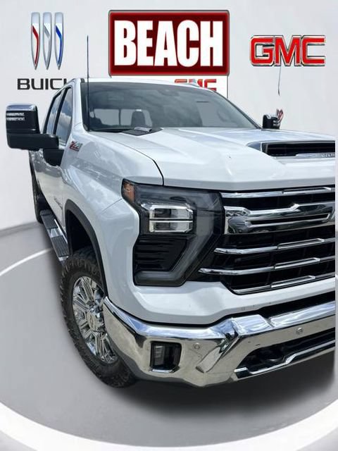 Used 2025 Chevrolet Silverado 2500 LTZ w/ LTZ Convenience Package AWD/4WD image 3