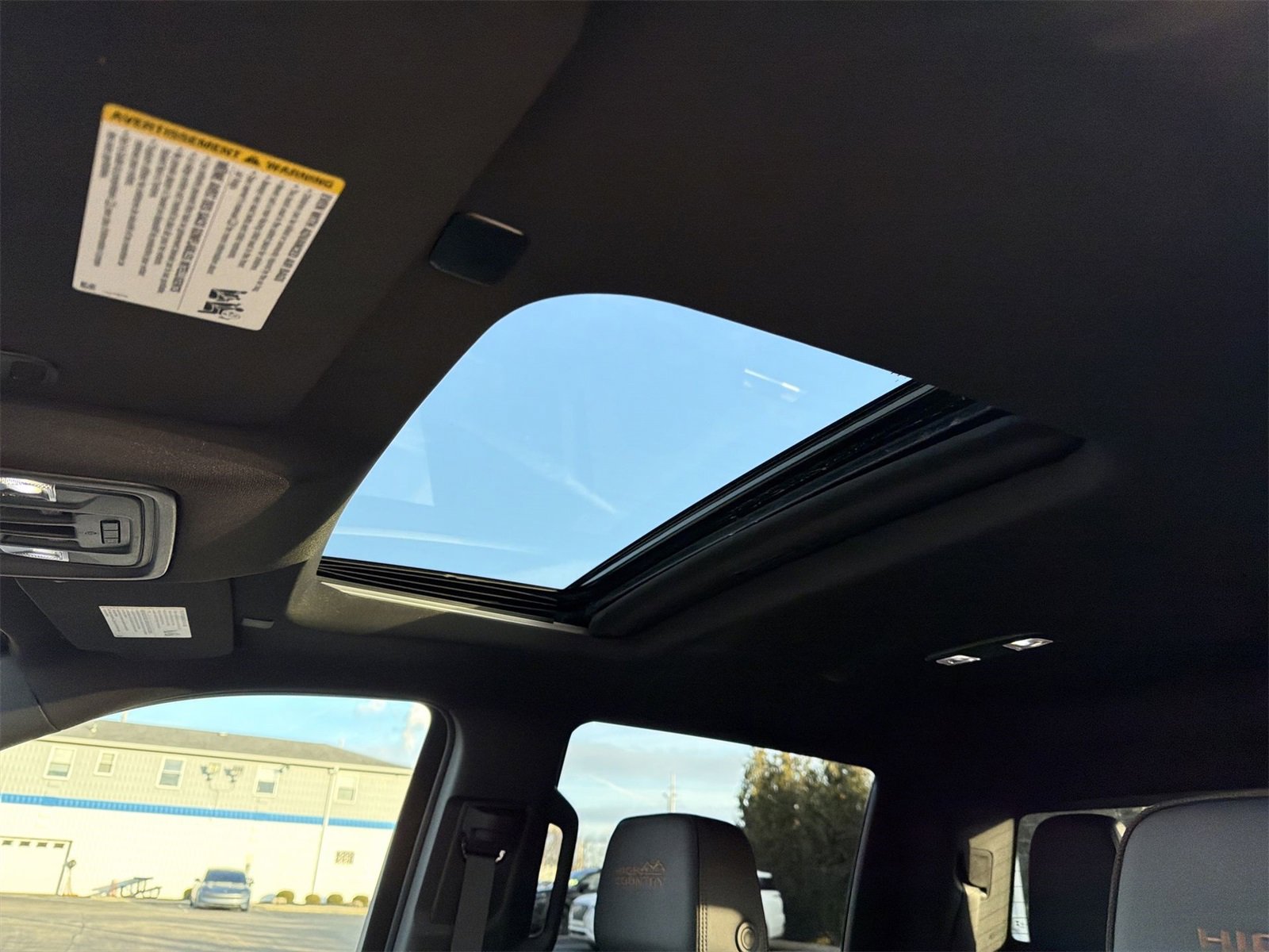 Certified 2025 Chevrolet Silverado 1500 High Country w/ High Country Premium Package image 19