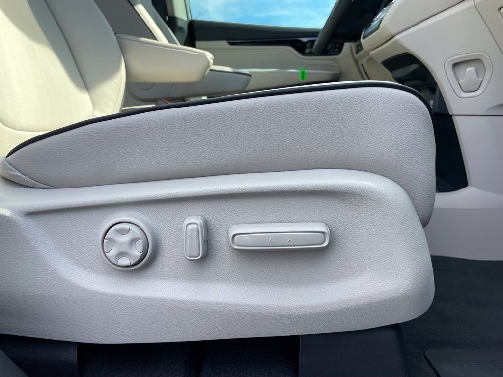 New 2027 Honda Odyssey Touring image 30