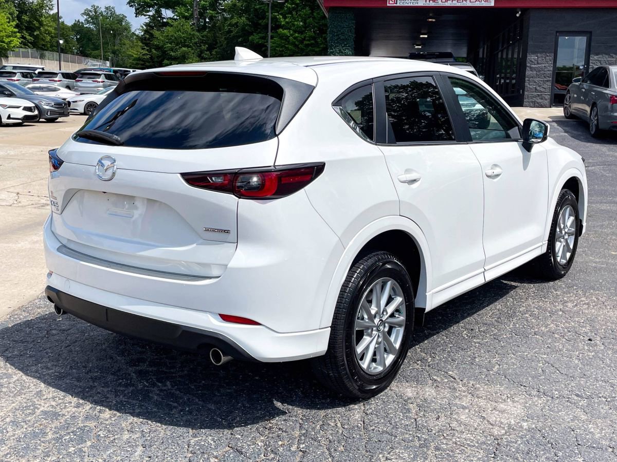 Used 2024 MAZDA CX-5 AWD 2.5 S w/ Select Package image 6