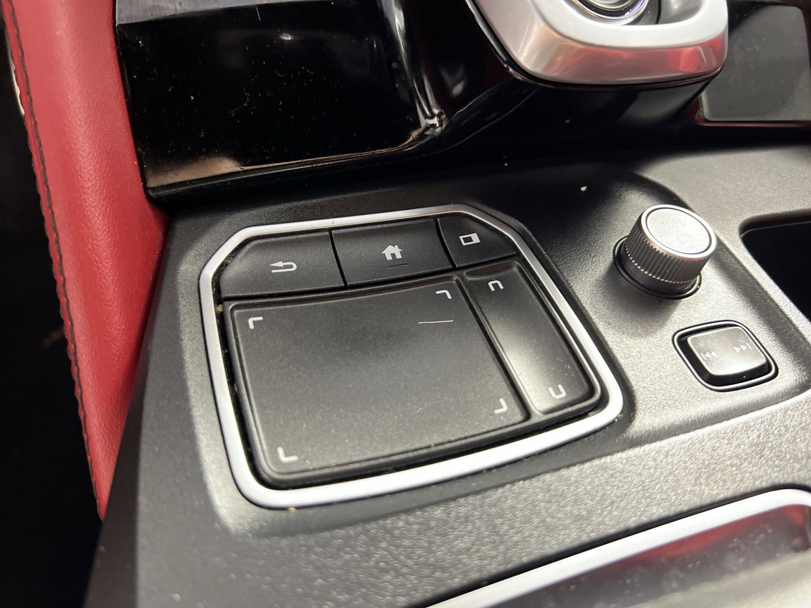 Used 2023 Acura MDX A-Spec image 34