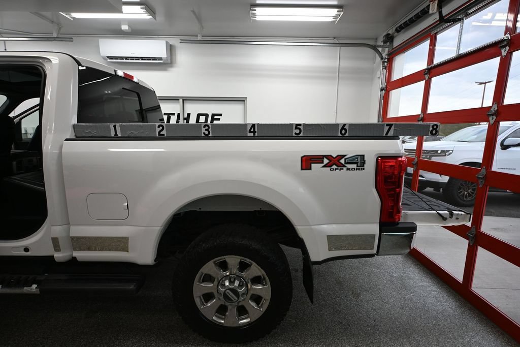 Used 2017 Ford F350 Lariat w/ Lariat Ultimate Package AWD/4WD image 34