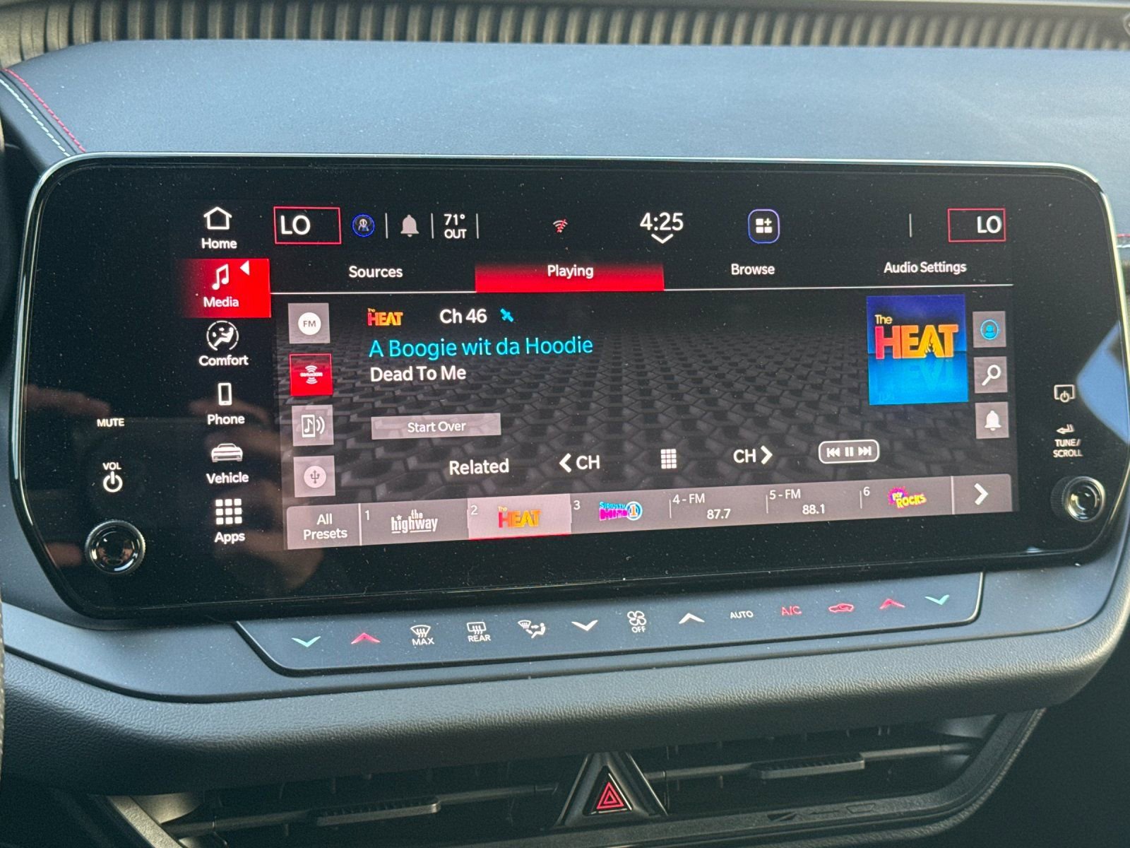 New 2026 Dodge Charger R/T AWD/4WD image 17