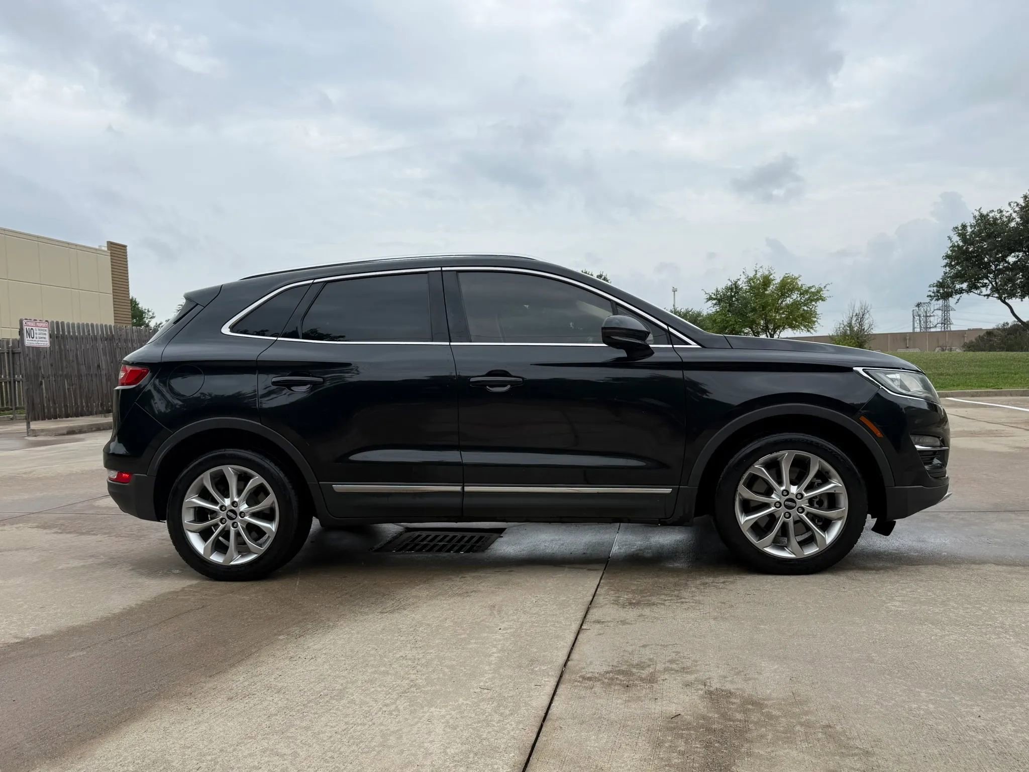 Used 2015 Lincoln MKC AWD w/ Equipment Group 101A Select image 7