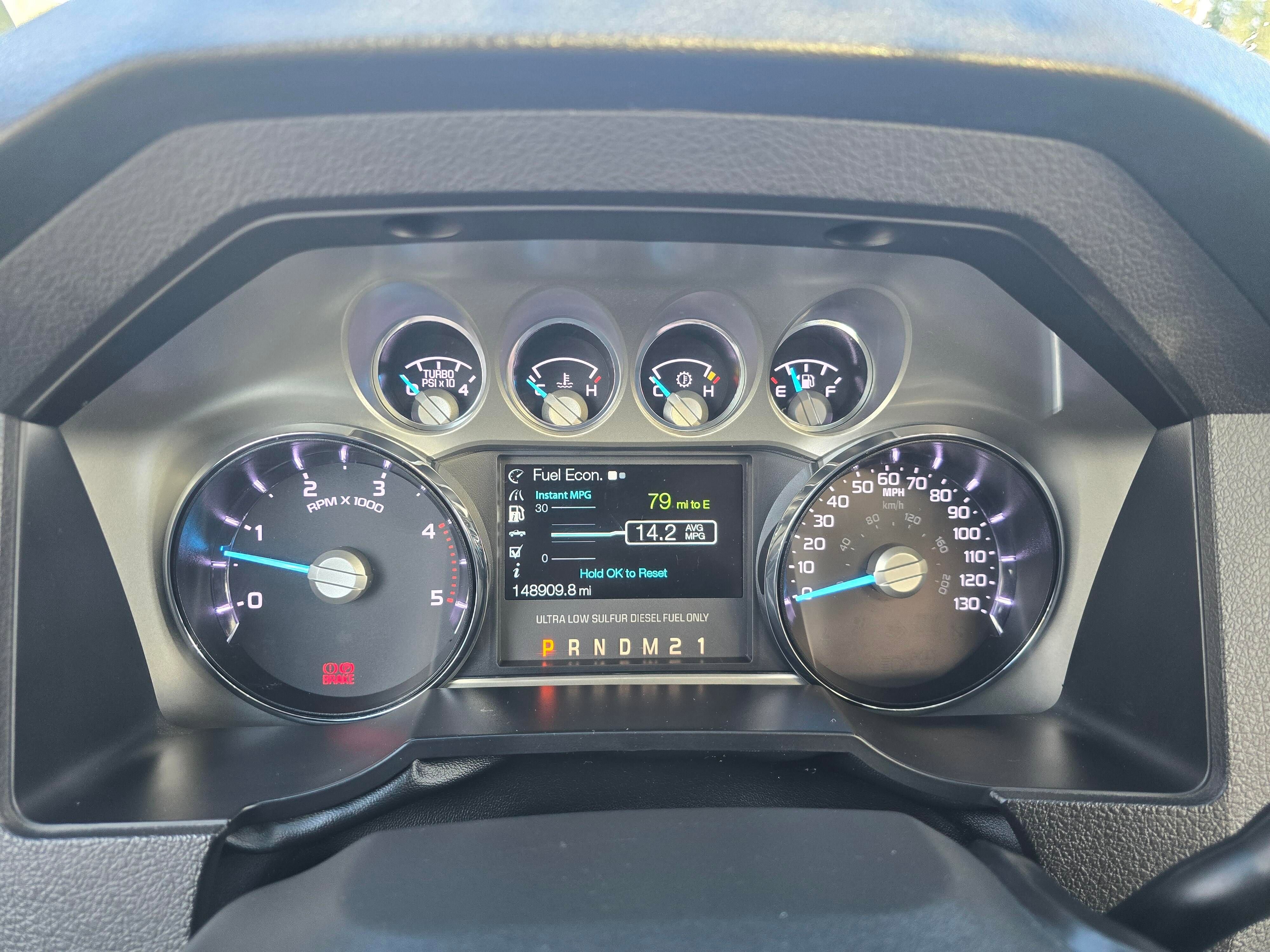 Used 2014 Ford F350 Platinum w/ Platinum Package image 18