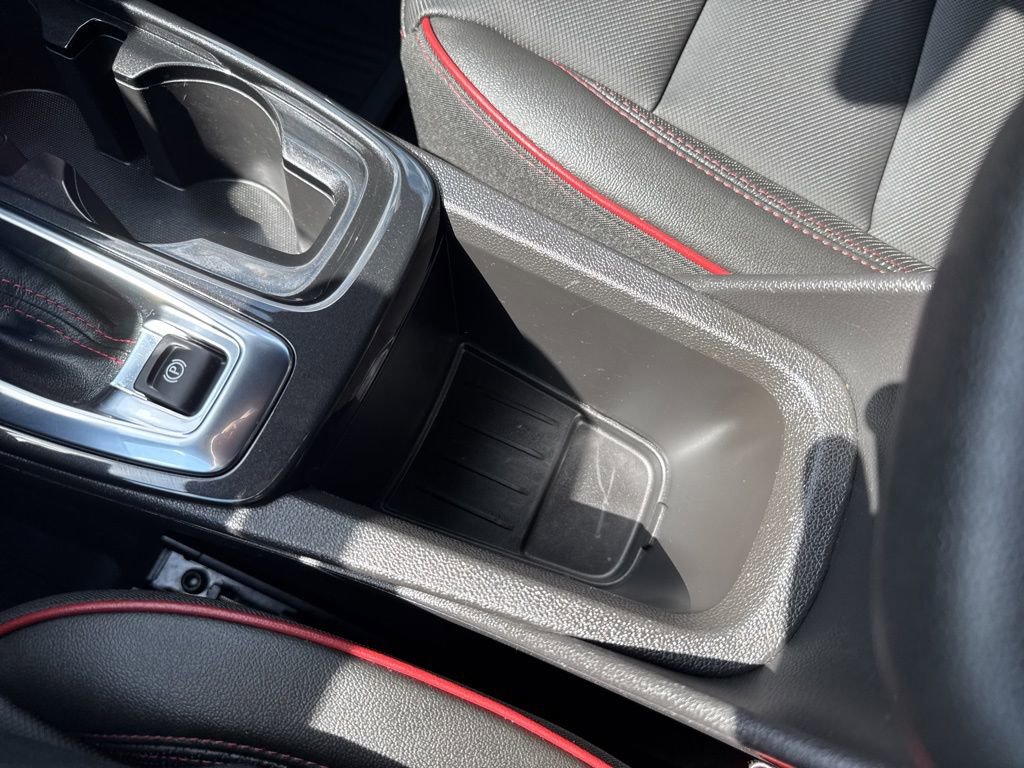 Used 2025 Chevrolet TrailBlazer RS FWD image 33