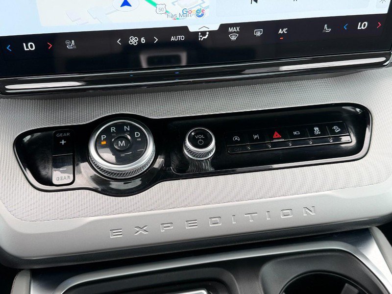 Used 2025 Ford Expedition Active AWD/4WD image 50