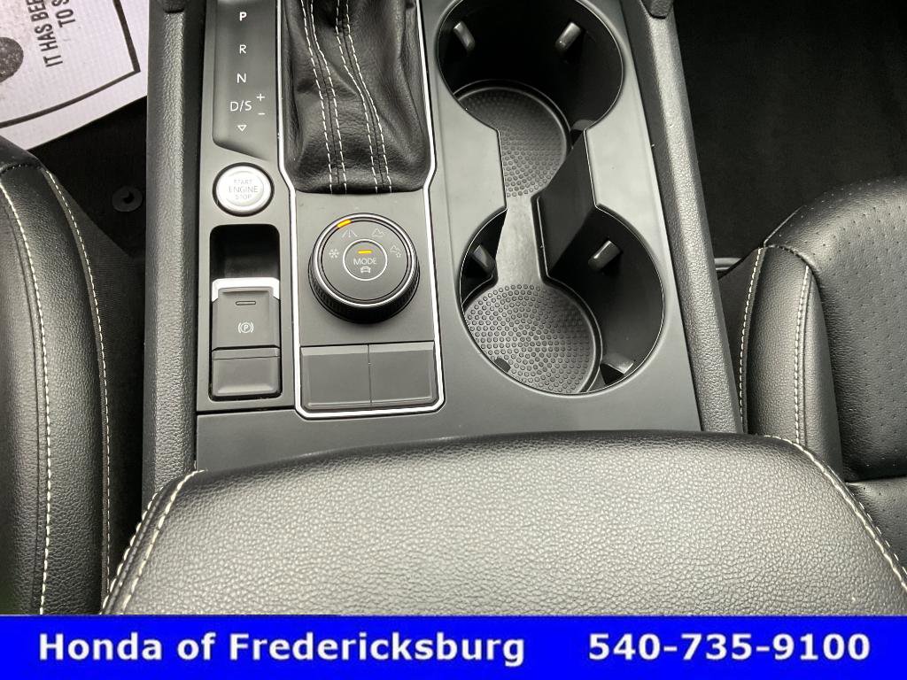 Used 2021 Volkswagen Atlas SE image 40