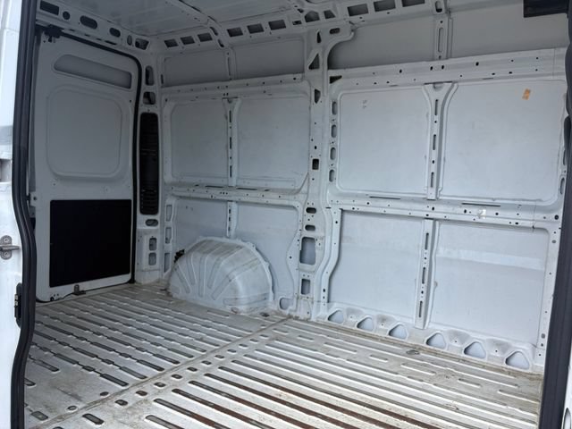 Used 2025 RAM ProMaster 2500 w/ Convenience Group FWD image 22