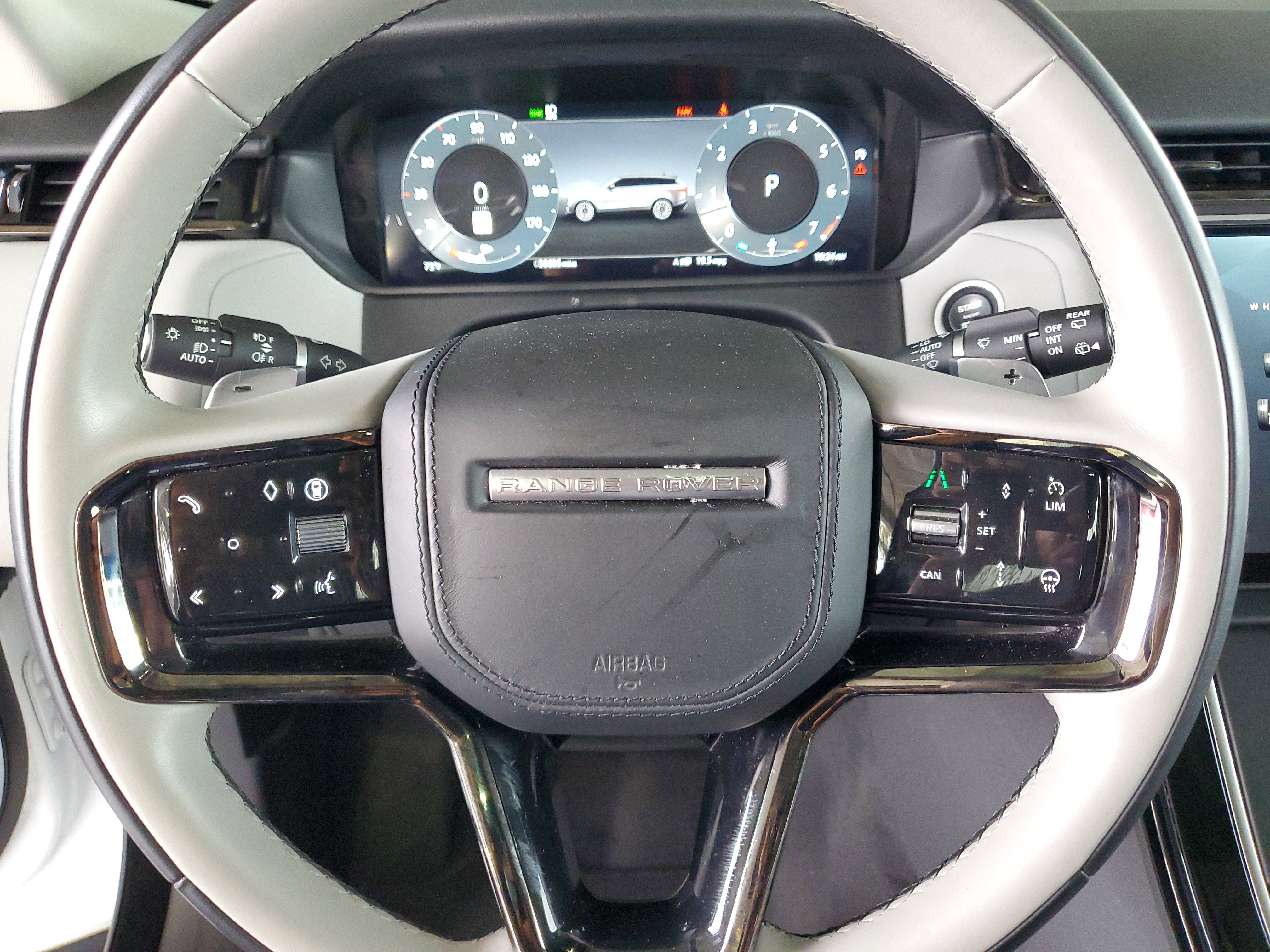 Used 2025 Land Rover Range Rover Velar Dynamic SE AWD/4WD image 22