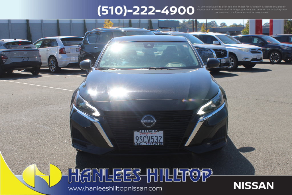 Certified 2025 Nissan Altima 2.5 SV AWD/4WD image 4