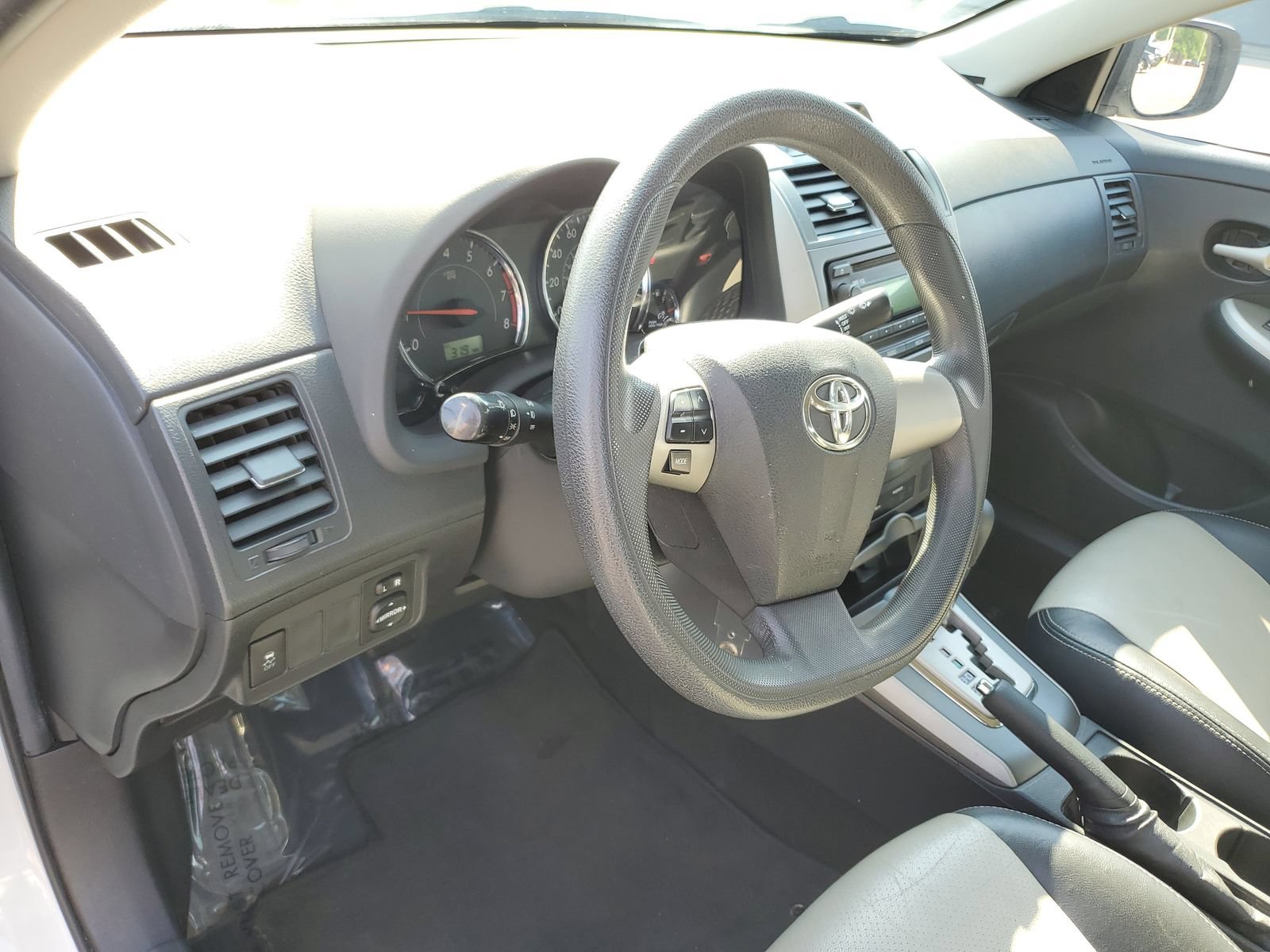 Used 2012 Toyota Corolla S FWD image 19
