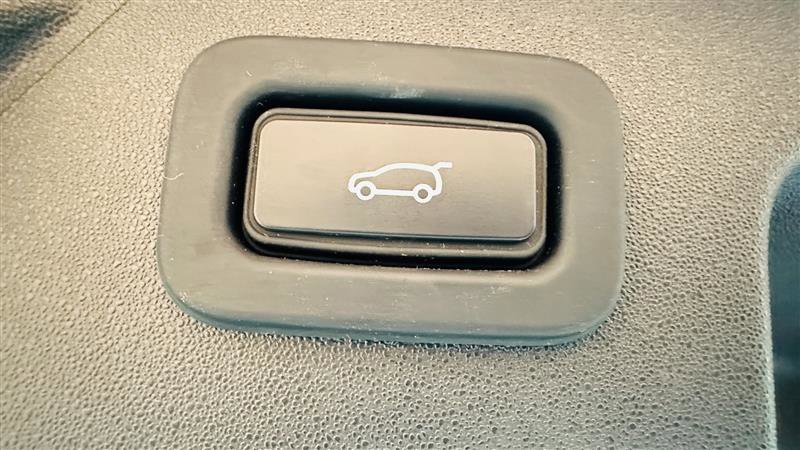 Used 2021 Land Rover Discovery Sport S image 20