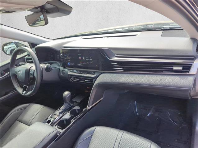 Used 2026 Toyota Camry XLE FWD image 28