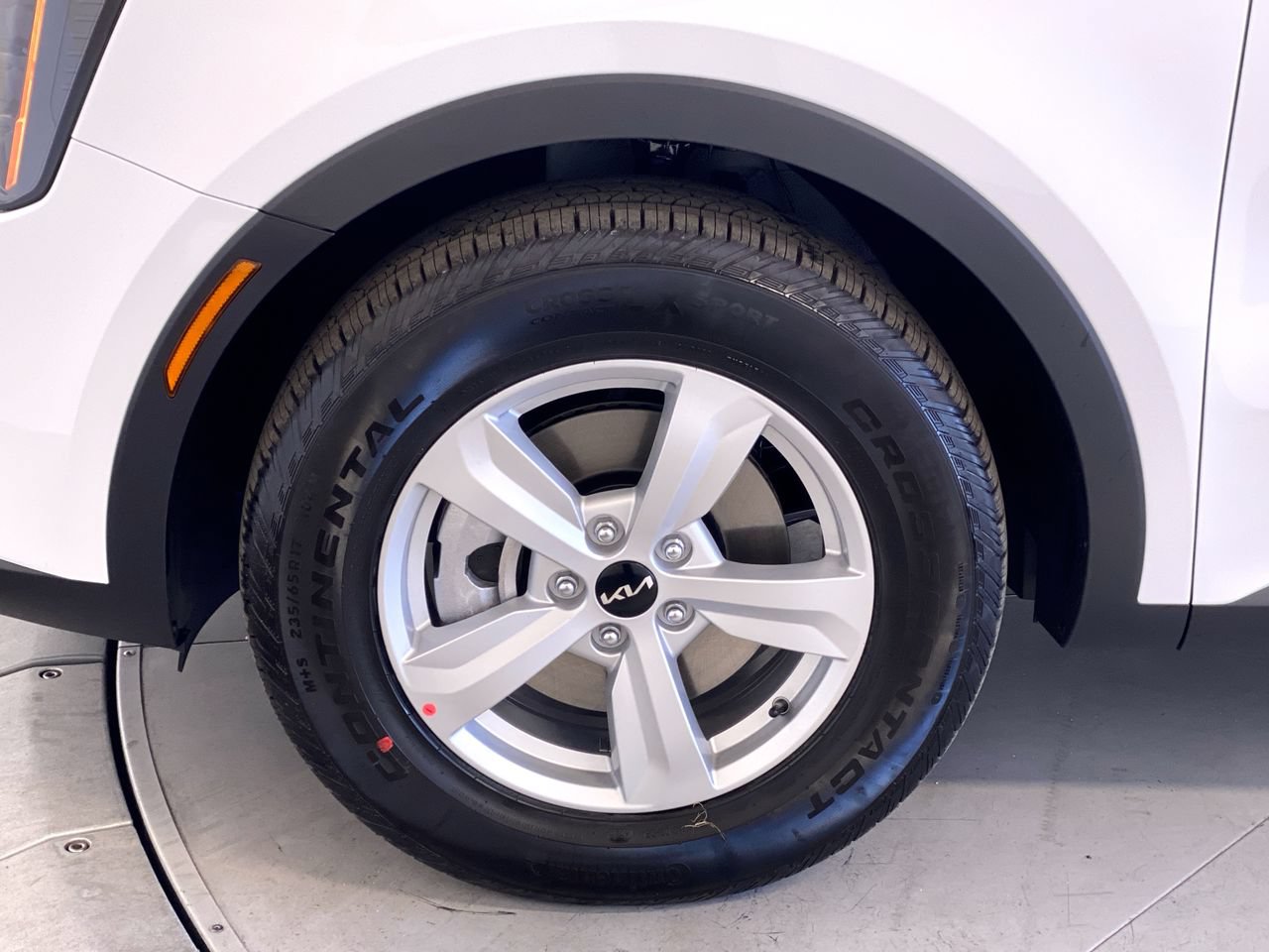 New 2026 Kia Sorento LX FWD image 12