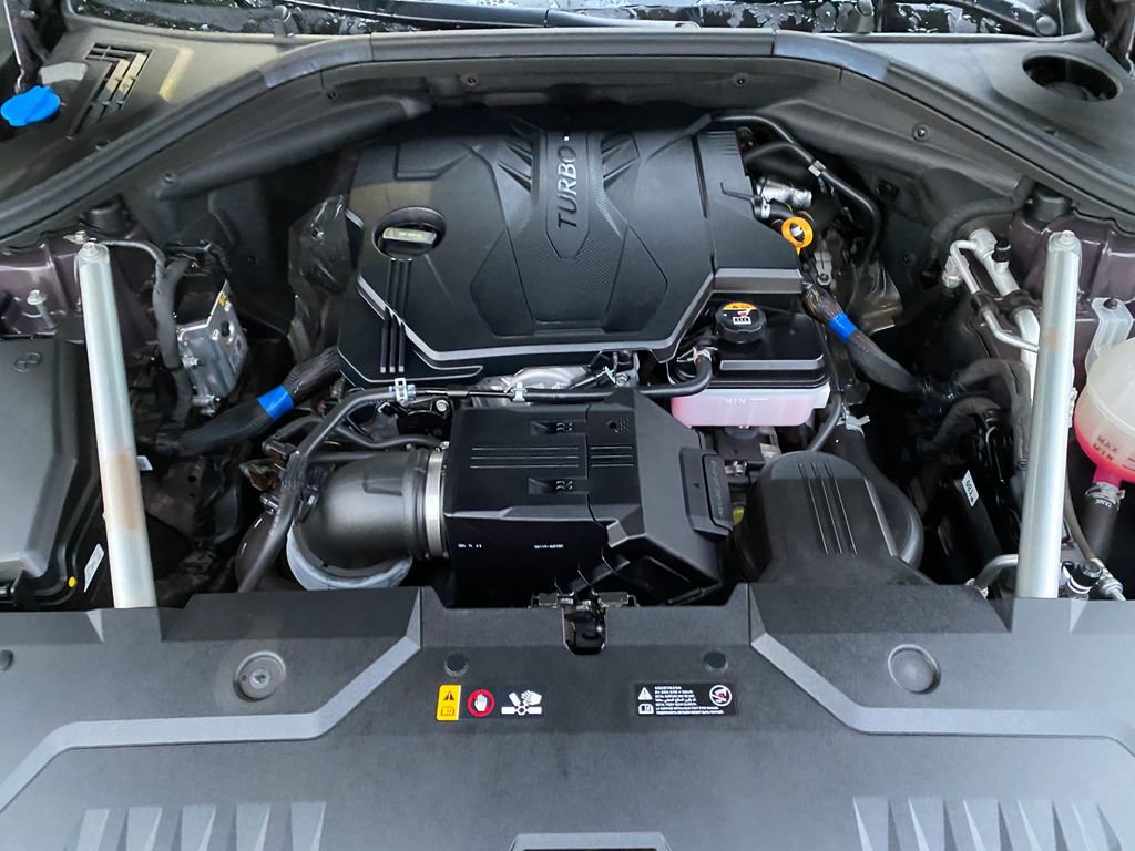 Certified 2022 Genesis GV70 2.5T w/ Advanced Package image 28