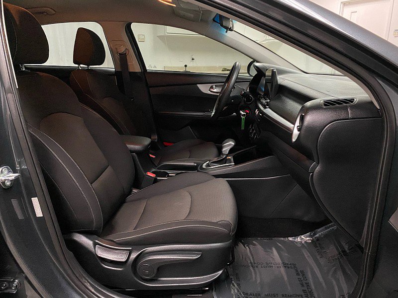 Used 2023 Kia Forte LX image 14