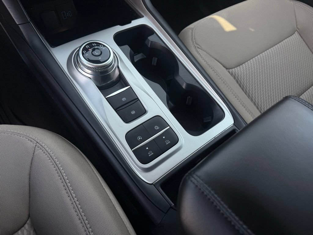 Used 2023 Ford Explorer XLT RWD image 19