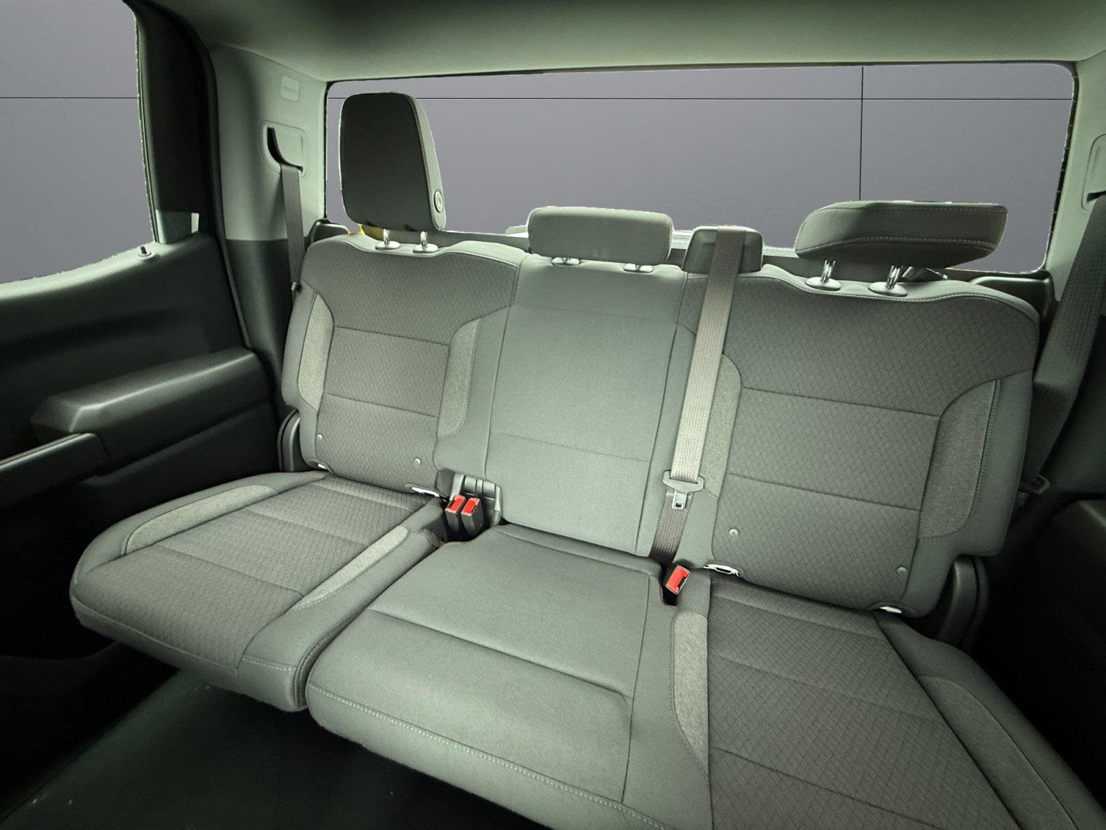 New 2026 Chevrolet Silverado 1500 Custom AWD/4WD image 13