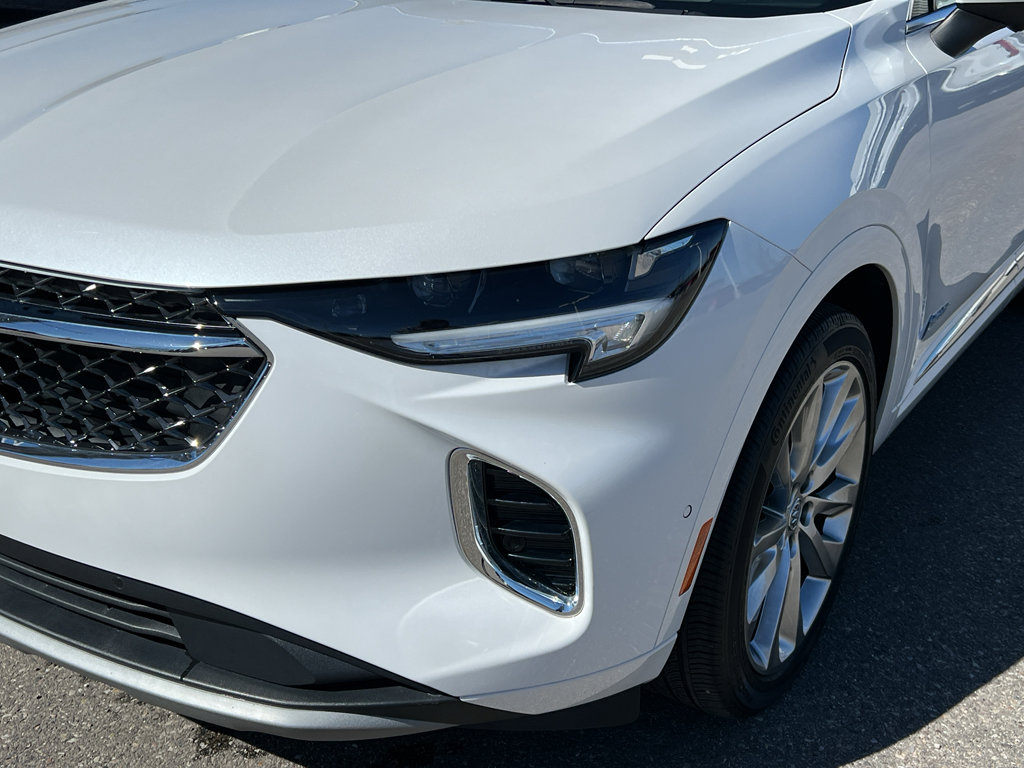 Certified 2023 Buick Envision Avenir AWD/4WD image 9