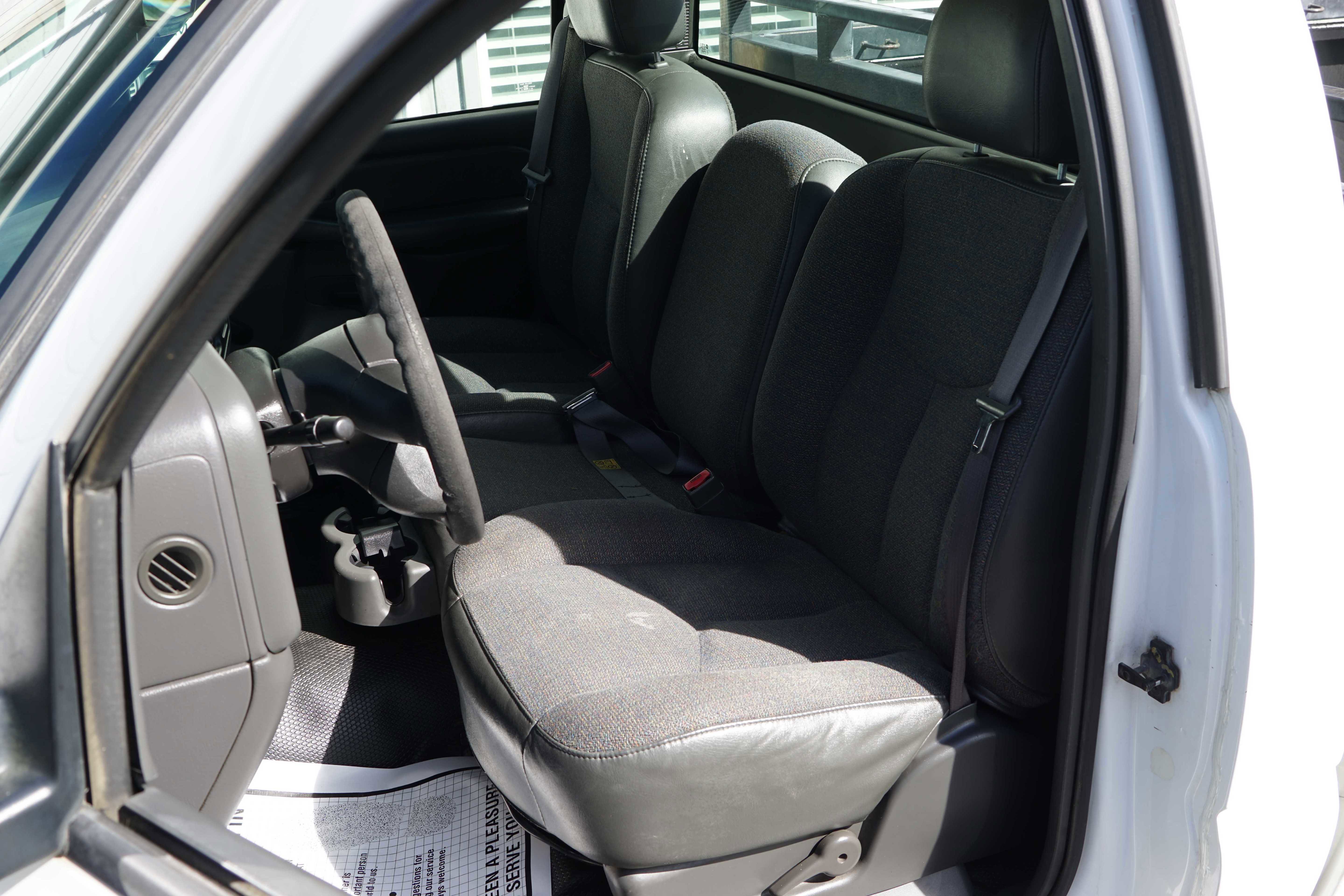 Used 2003 GMC Sierra 1500 W/T image 33