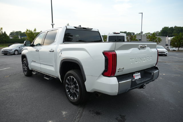 Used 2024 Toyota Tundra Limited AWD/4WD image 5