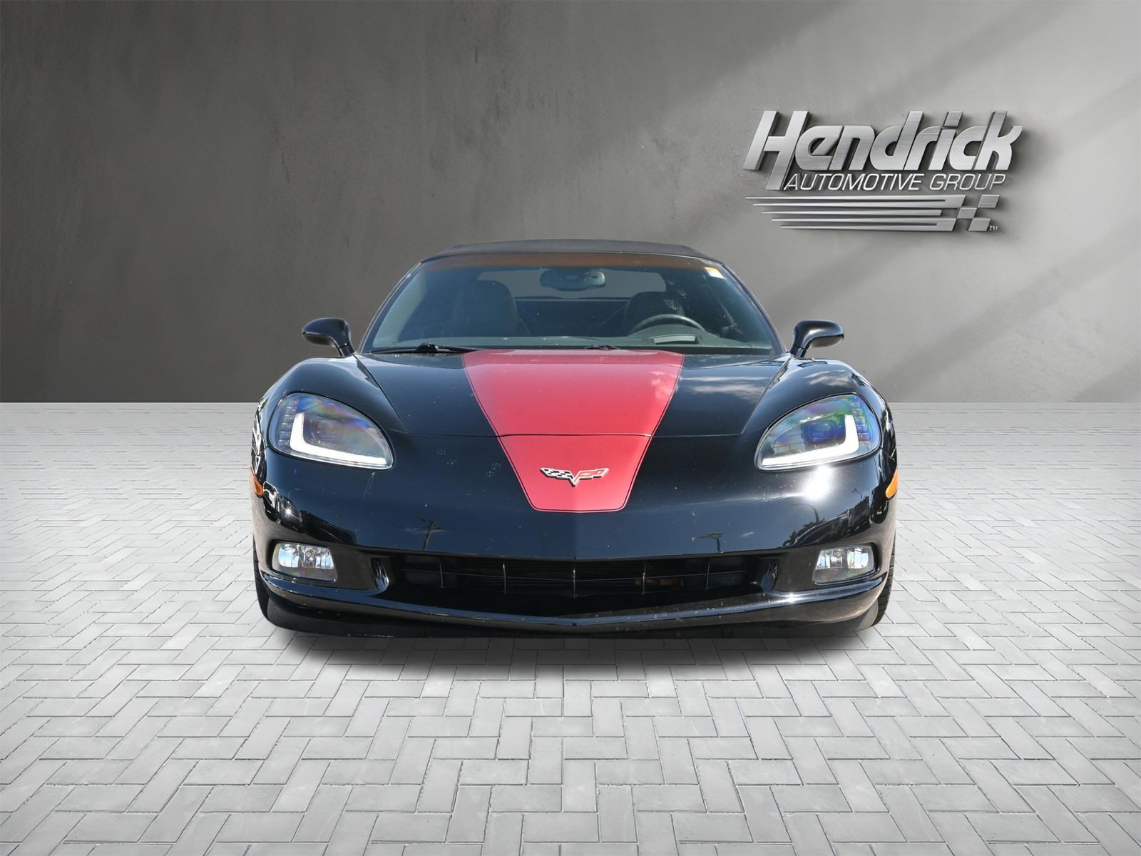 Used 2006 Chevrolet Corvette Convertible w/ Preferred Equipment Group RWD image 3