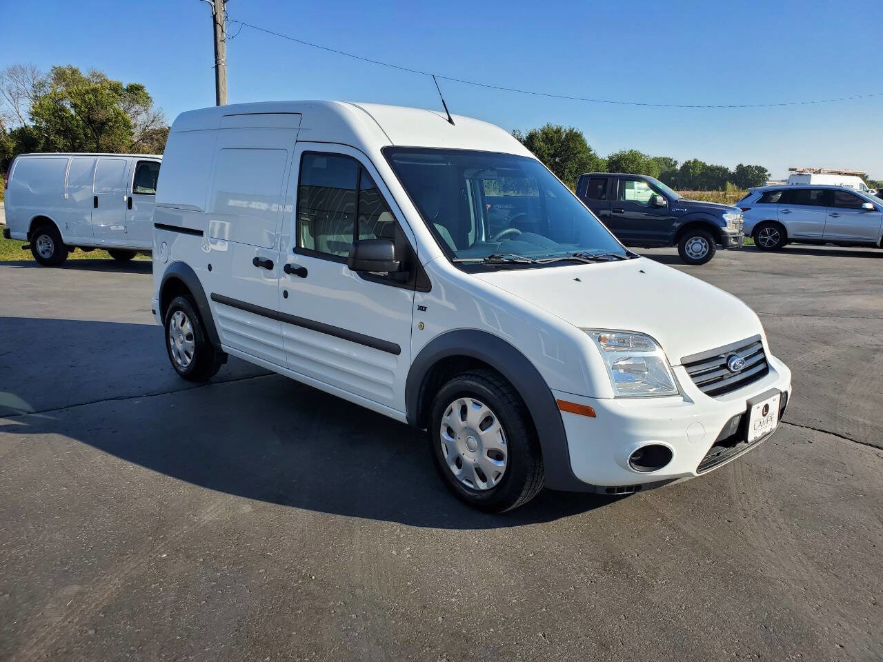 Used 2011 Ford Transit Connect XLT image 5