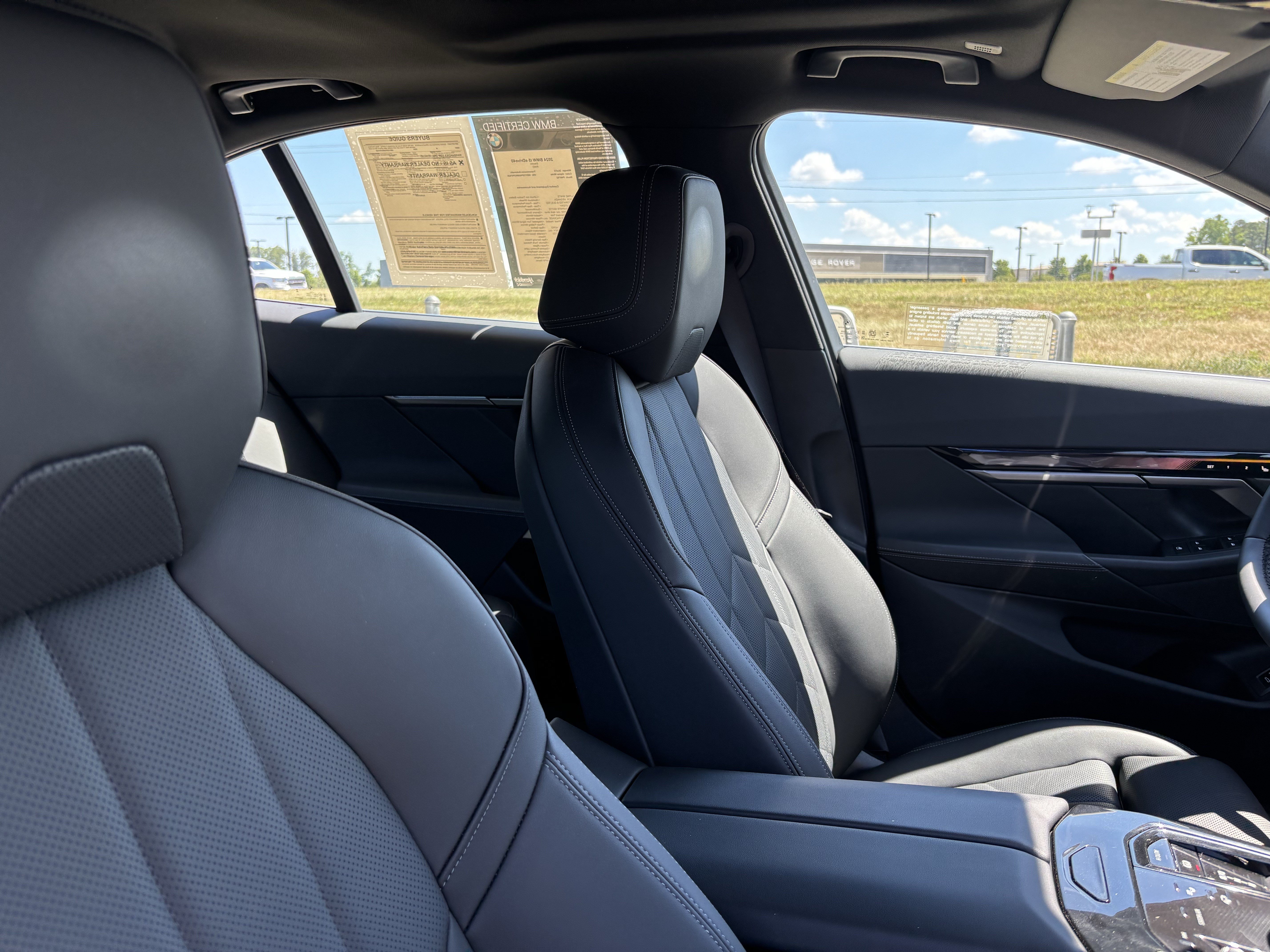 Certified 2024 BMW i5 eDrive40i w/ Convenience Package RWD image 35