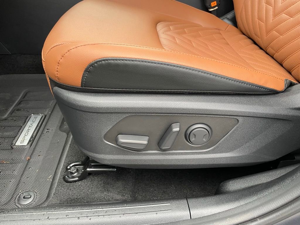 New 2026 Kia Sportage X-Line w/ X-Line Technology Package image 21