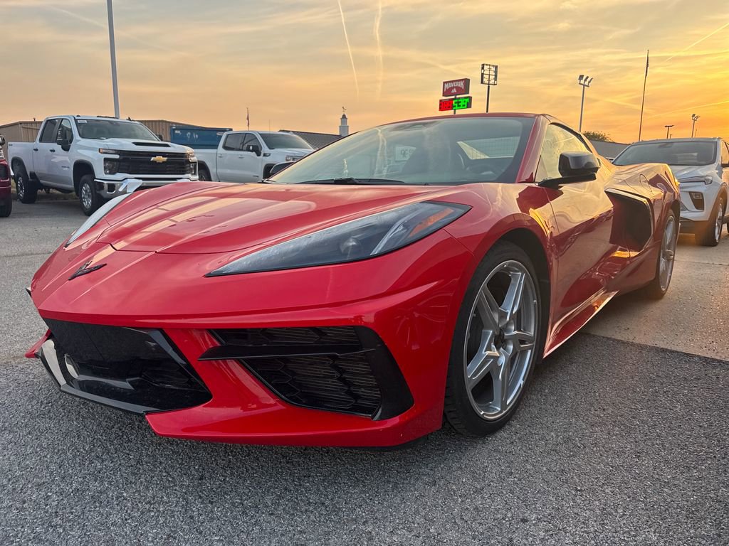 Used 2025 Chevrolet Corvette Stingray Premium Conv w/ 3LT image 1