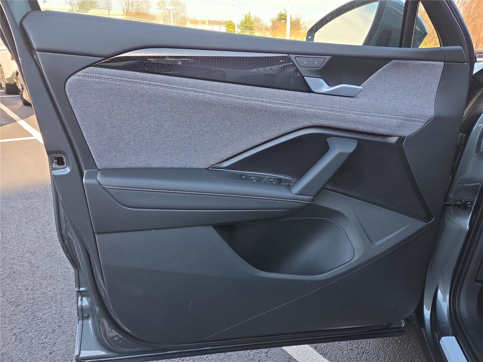 New 2026 Volkswagen Tiguan S image 12