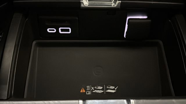 Used 2021 GMC Yukon Denali image 35