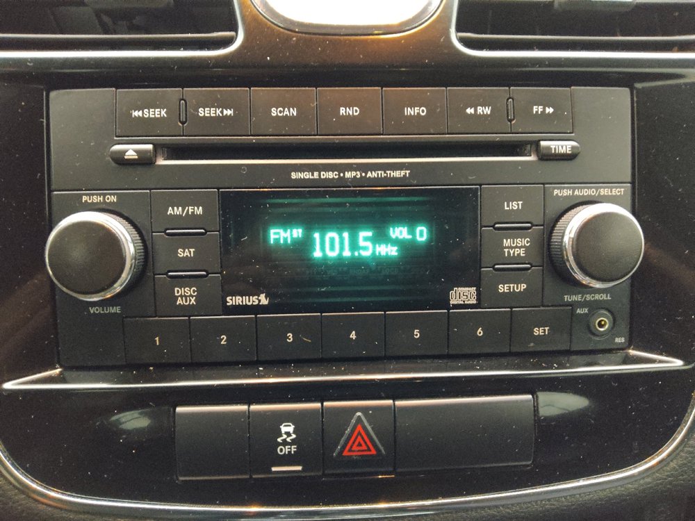 Used 2014 Chrysler 200 Touring image 25